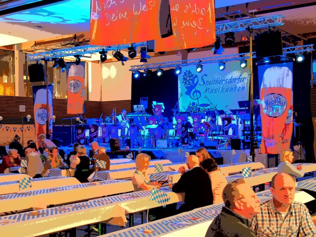 Starkbierfest in der Sportarena Speichersdorf